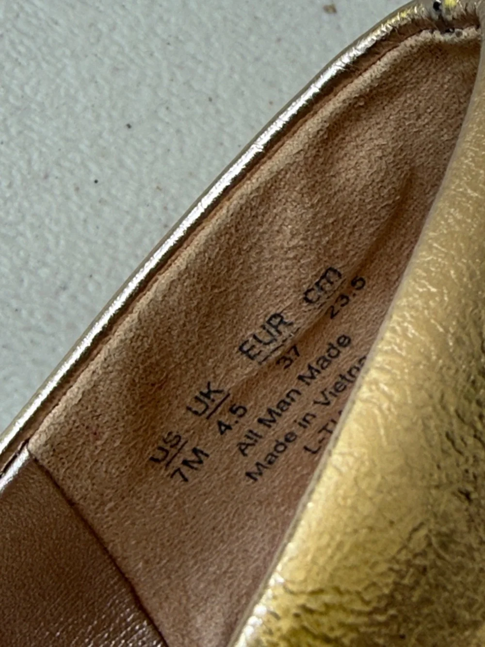 Franco Sarto Women’s Tiari Metallic Rose Gold Square Toe Gold Chain Flats 7